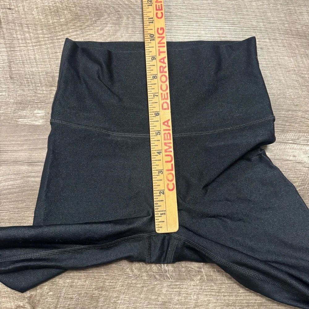 Offline by Aerie Black Ribbed Leggings 7/8 Size XS